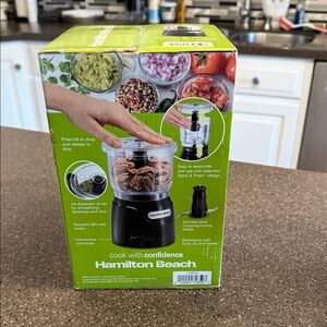 Hamilton Beach Silver and Black Food Processor